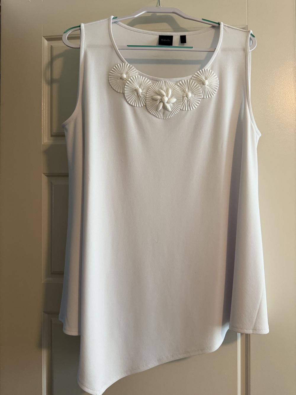 Women’s Plus Shark Hem Top